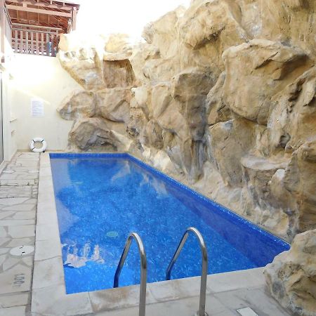 Vanessa 2 Bedroom Apartment Paphos Ngoại thất bức ảnh